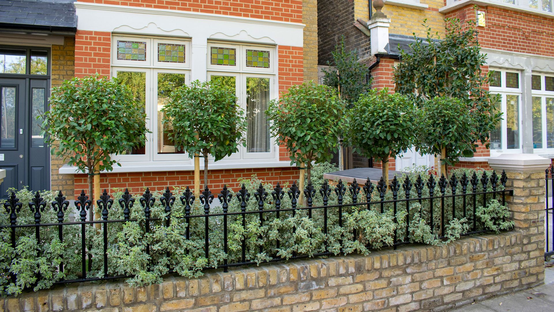 Modern Front Garden Brick Wall Designs Come Away Home