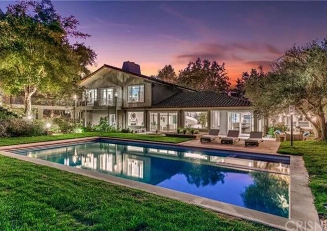 Joe Rogan House: A Deep Dive into the Architecture and Design of a Unique Texas Mansion
