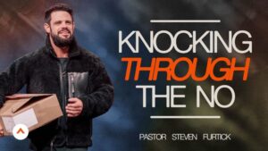 Capturing the Reader's Attention: A Glimpse into Steven Furtick Home