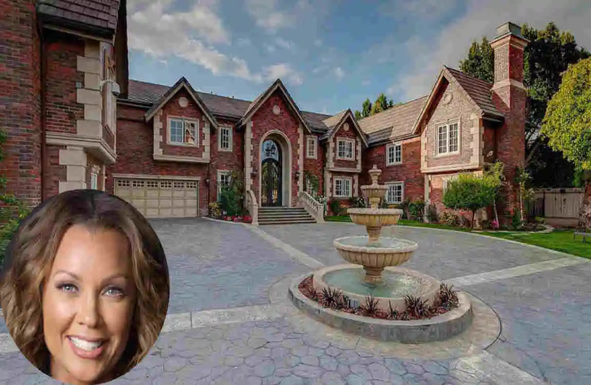 Vanessa Williams’ Chappaqua mansion captivates with its luxurious 11,603 sq ft layout on 4.45 acres, blending celebrity glamour and timeless elegance