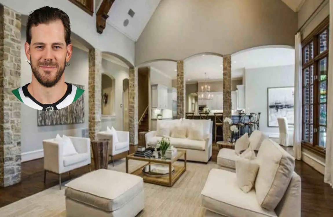 tyler seguin house